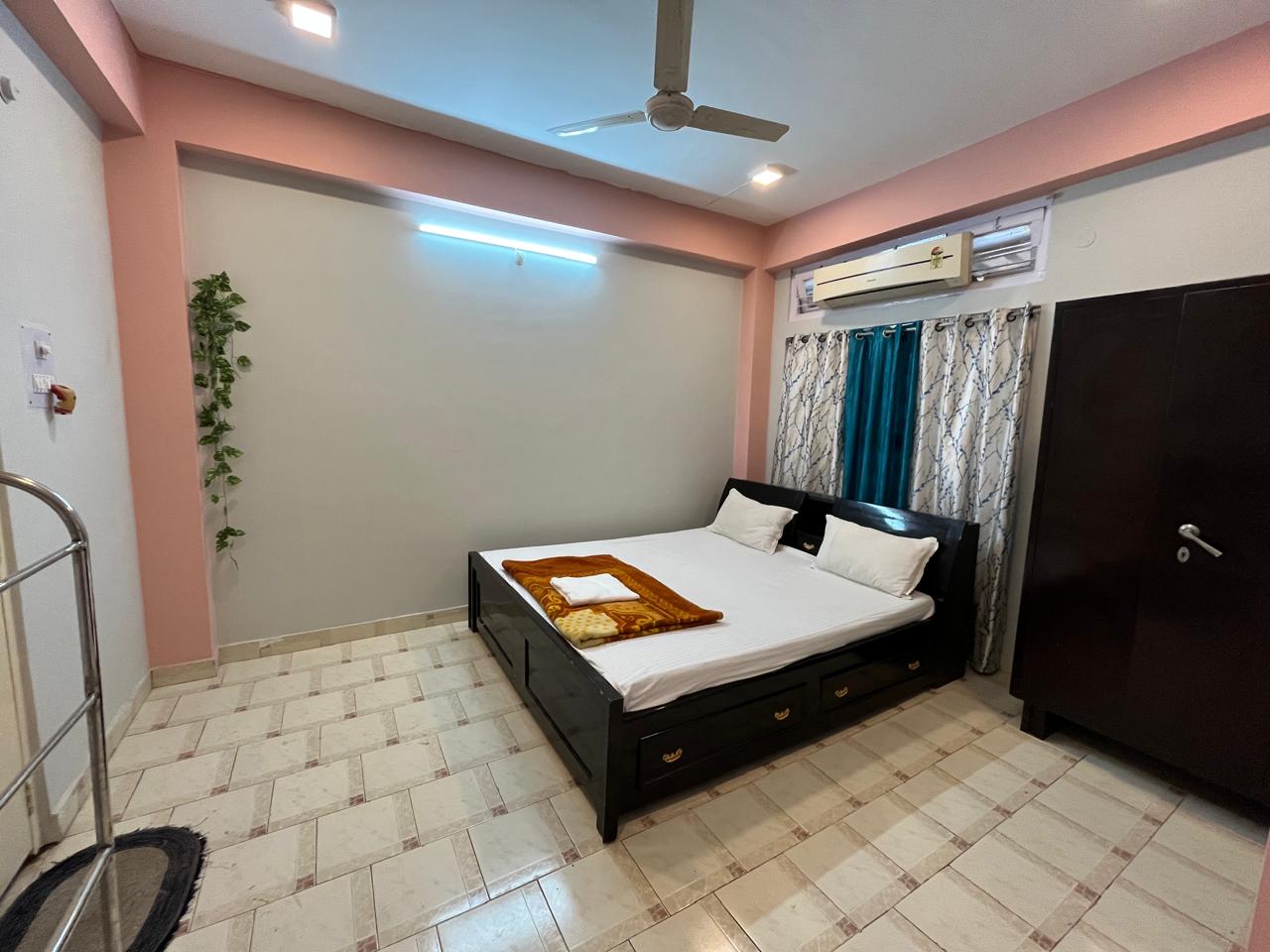 Fully Furnished 3bhk in Maniram Dewan Rd, Krishna Nagar, Chandmari, Guwahati, Assam, India for Rent